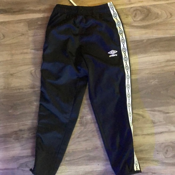 umbro tracksuit pants